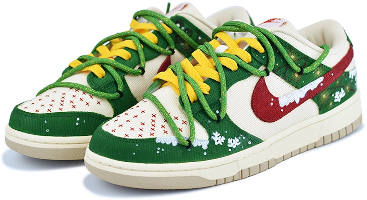 나이키 덩크 로우 '크리스마스 눈꽃 자수' (커스텀) DV0834-100-476537 Shop 나이키 덩크 로우 '크리스마스 눈꽃 자수' (커스텀) DV0834-100-476537