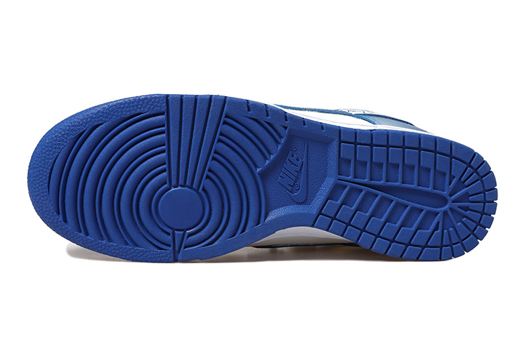 Details for 【定制鞋款】耐克Dunk Low“裂痕白蓝圣诞雪花” CW1590-104(Team拾玖-雪花女S-BOX)