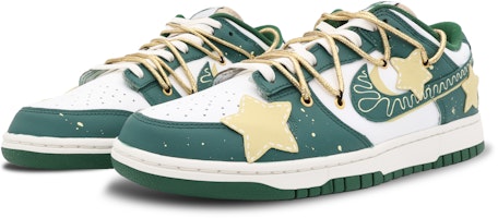 나이키 덩크 로우 '크리스마스 트리 해체' (커스텀) FB7160-231(Team37-男款圣诞树) Lookbook 나이키 덩크 로우 '크리스마스 트리 해체' (커스텀) FB7160-231(Team37-男款圣诞树)