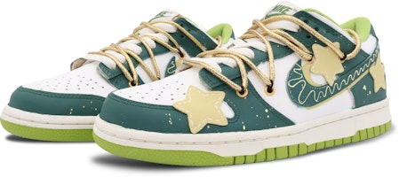 【定制球鞋】 Nike Dunk Low 聖誕樹 情侶禮物 星星 結構 潮流 低幫 板鞋 GS 白綠黃 Lookbook 【定制球鞋】 Nike Dunk Low 聖誕樹 情侶禮物 星星 結構 潮流 低幫 板鞋 GS 白綠黃