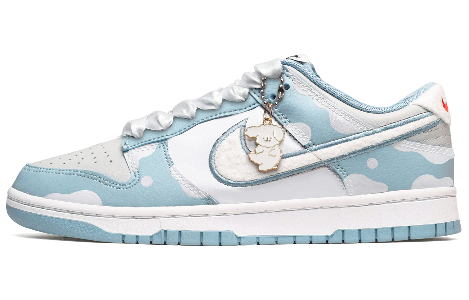 Buy Nike Dunk Low カスタム「卯年」 (Nike Danku Rō Kasutamu 「Usagi-doshi」) FB1871-011(TeamE-男款云朵小狗蓝白灰BOX)