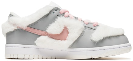 ナイキ ダンク LOW "卯年 グレーホワイト" (カスタム) DH9765-100(TeamB-女款新年毛绒兔) Order ナイキ ダンク LOW "卯年 グレーホワイト" (カスタム) DH9765-100(TeamB-女款新年毛绒兔)