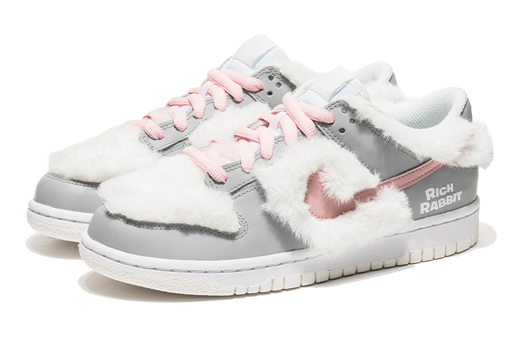 Lookbook 【定制鞋款】耐克Dunk低帮‘兔年’灰白款 DH9765-100(TeamB-女款新年毛绒兔)