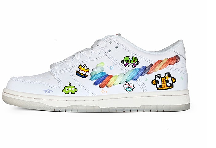 custom-shoes-nike-dunk-low-comic-puzzle-white