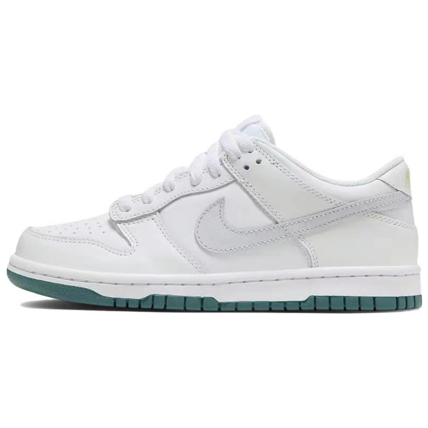 Purchase 【定制球鞋】Nike Dunk Low 特殊禮盒 復古解構風 做舊貼標 清新高街 低幫 板鞋 GS 銅綠色