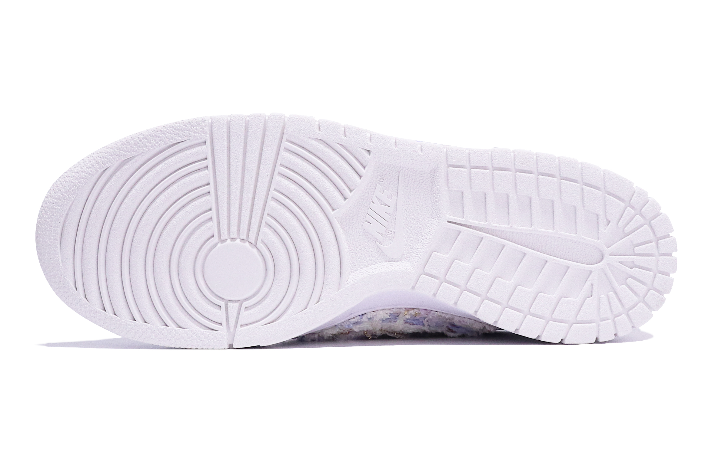 Details for 【定製球鞋】Nike Dunk Low 小香風 手工縫紉 貼布 復古 簡約 重工 低幫 板鞋 GS 白粉紫