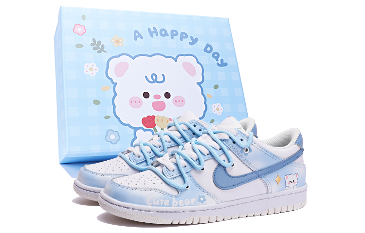 Buy [Sepatu Custom] Nike Dunk Low 'Cute Bear Fresh Blue' Anak Muda DH9765-100(TeamThree-可爱小熊-蓝白)