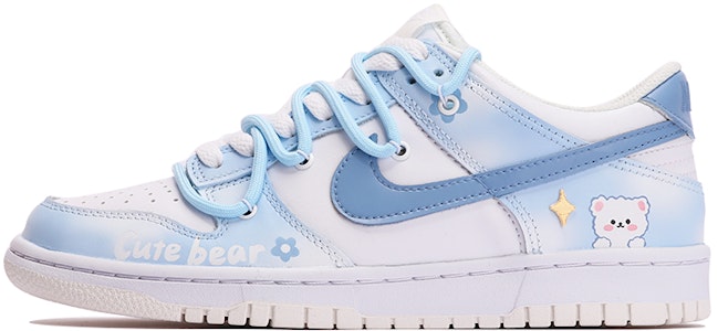 【訂製球鞋】Nike Dunk Low 可愛小熊 清新藍 漸變 解構雙鞋帶 休閒 低筒 滑板鞋 GS 藍白 Order 【訂製球鞋】Nike Dunk Low 可愛小熊 清新藍 漸變 解構雙鞋帶 休閒 低筒 滑板鞋 GS 藍白