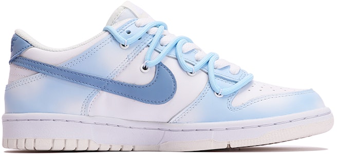 【訂製球鞋】Nike Dunk Low 可愛小熊 清新藍 漸變 解構雙鞋帶 休閒 低筒 滑板鞋 GS 藍白 Lookbook 【訂製球鞋】Nike Dunk Low 可愛小熊 清新藍 漸變 解構雙鞋帶 休閒 低筒 滑板鞋 GS 藍白