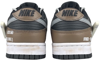 【カスタムシューズ】ナイキ ダンク ロー「サイバーパンクモカスマイル」 CW1590-100(Team叁-女款LED摩卡笑脸金属扣) Details for 【カスタムシューズ】ナイキ ダンク ロー「サイバーパンクモカスマイル」 CW1590-100(Team叁-女款LED摩卡笑脸金属扣)