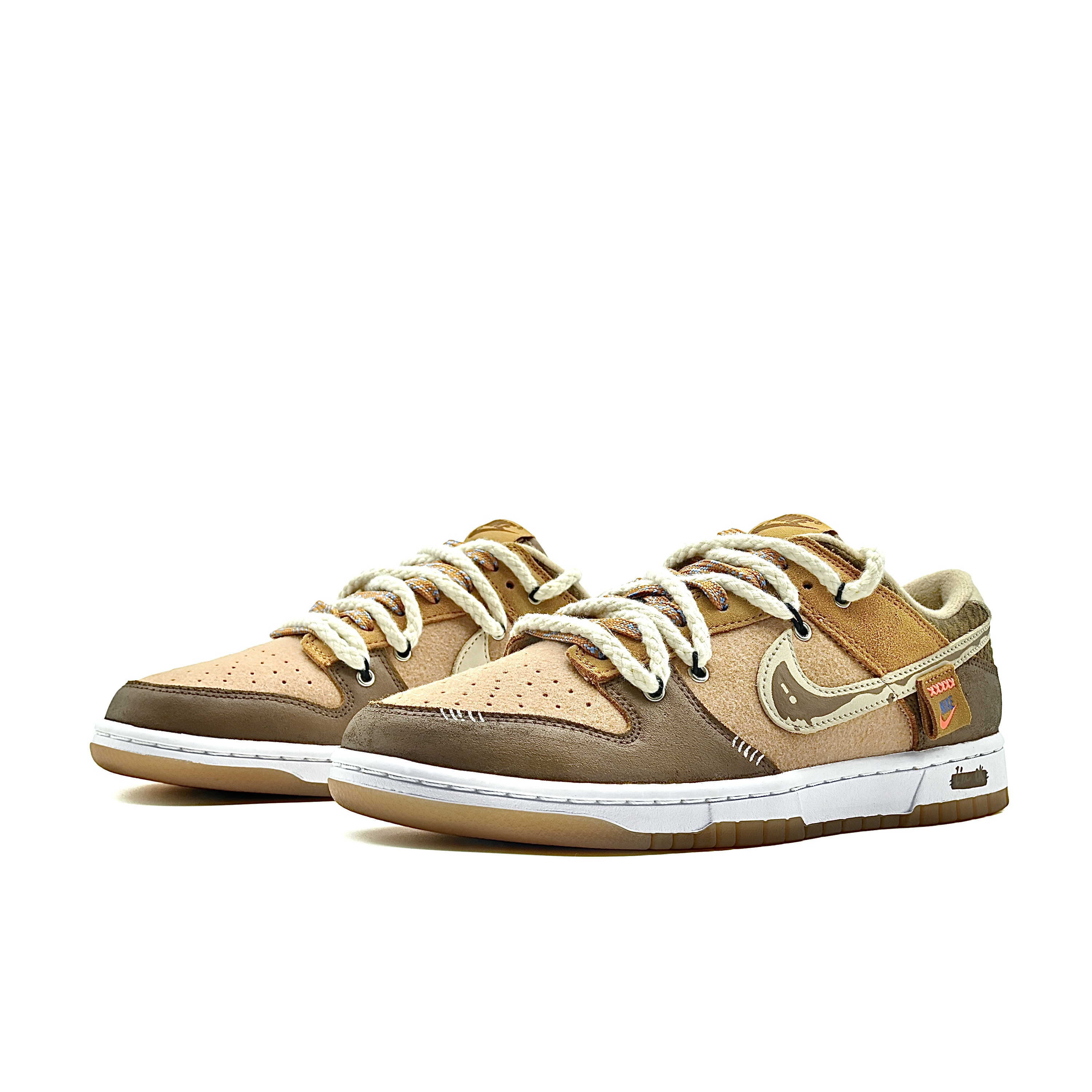 Lookbook [Zapatillas Personalizadas] Nike Dunk Low 'Oso Destructurado Blanco-Marrón' DZ5350-288(Team63-匹诺曹)