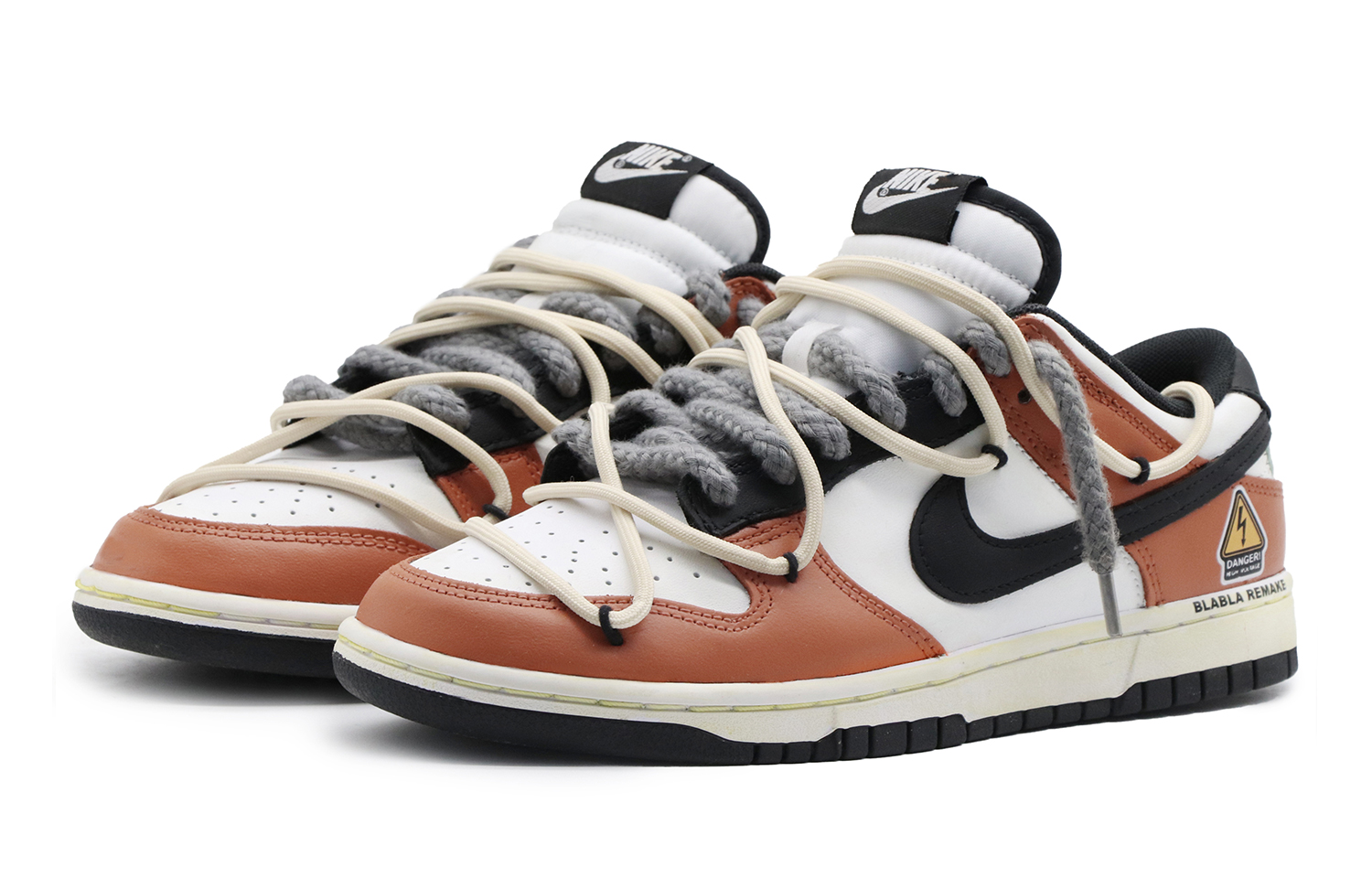 Lookbook 【定制球鞋】 Nike Dunk Low 扣碎 高街户外 夏日穿搭 脏脏鞋 解構 復古做舊 低幫 板鞋 GS 黑白橙