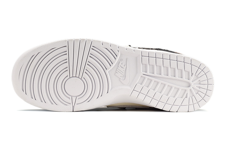 Purchase [Kasut Custom] Nike Dunk Low 'Deconstructed Hitam Kuning' DH9765-100(TeamE-女款腰果花贴布黑黄)