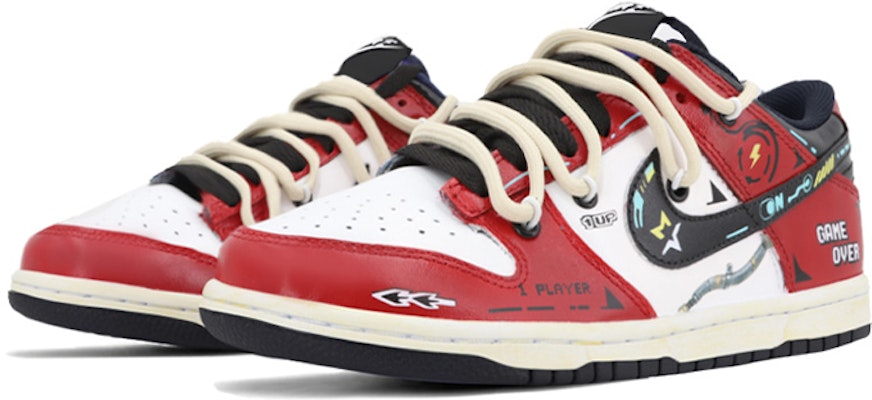 Zapatillas Nike Dunk Low 'Cyberpunk Oxidizado Desconstruido' CW1590-100(TeamK-电竞达人黑红S-BOX) Lookbook Zapatillas Nike Dunk Low 'Cyberpunk Oxidizado Desconstruido' CW1590-100(TeamK-电竞达人黑红S-BOX)