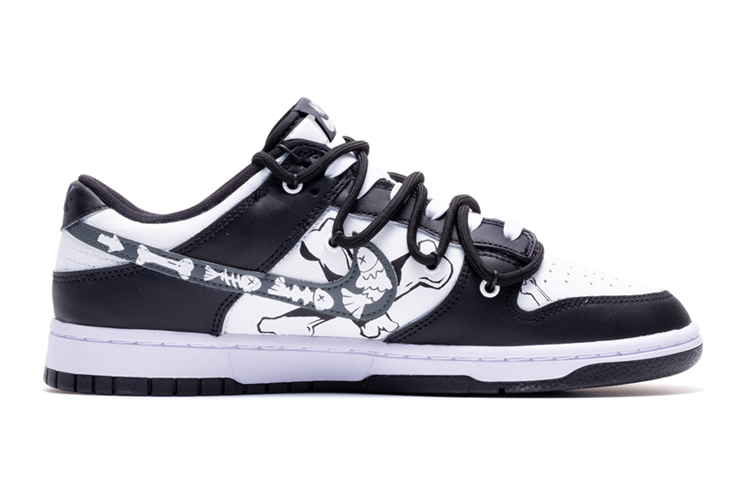 Order 【客製化球鞋】Nike Dunk Low 解構鞋帶 六一主題 魚化骨 手繪噴繪 潮流塗鴉 低筒 板鞋 GS 黑白