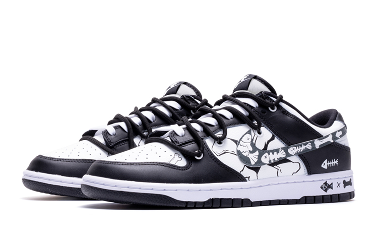 Lookbook 【客製化球鞋】Nike Dunk Low 解構鞋帶 六一主題 魚化骨 手繪噴繪 潮流塗鴉 低筒 板鞋 GS 黑白