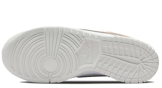 【カスタムシューズ】ナイキダンクロウ '分解レース 古典的 ゴシック カシューナッツ' DH9765-100(TeamM-女款复古哥特腰果花白灰) Purchase 【カスタムシューズ】ナイキダンクロウ '分解レース 古典的 ゴシック カシューナッツ' DH9765-100(TeamM-女款复古哥特腰果花白灰)