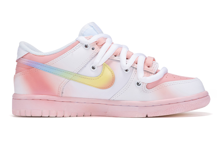 Lookbook ナイキ ダンク ロー "ユニコーン 解体レース" (46 characters) DH9765-100(TeamR-女款独角兽白粉)