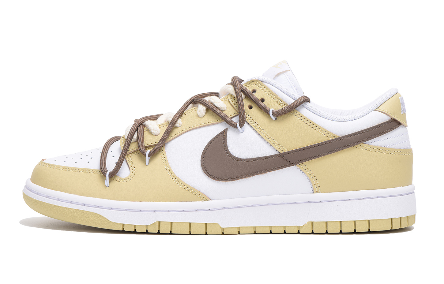 Buy [Sepatu Custom] Nike Dunk Low 'Deconstructed Letters' DV0833-100(Team拾伍-男款卡其棕)