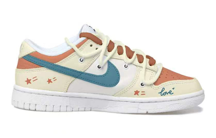 Order [Sepatu Kustom] Nike Dunk Low 'Cinta Anime Bintang Dekonstruksi' DH9765-100(Team拾玖-爱意满满女S-BOX)