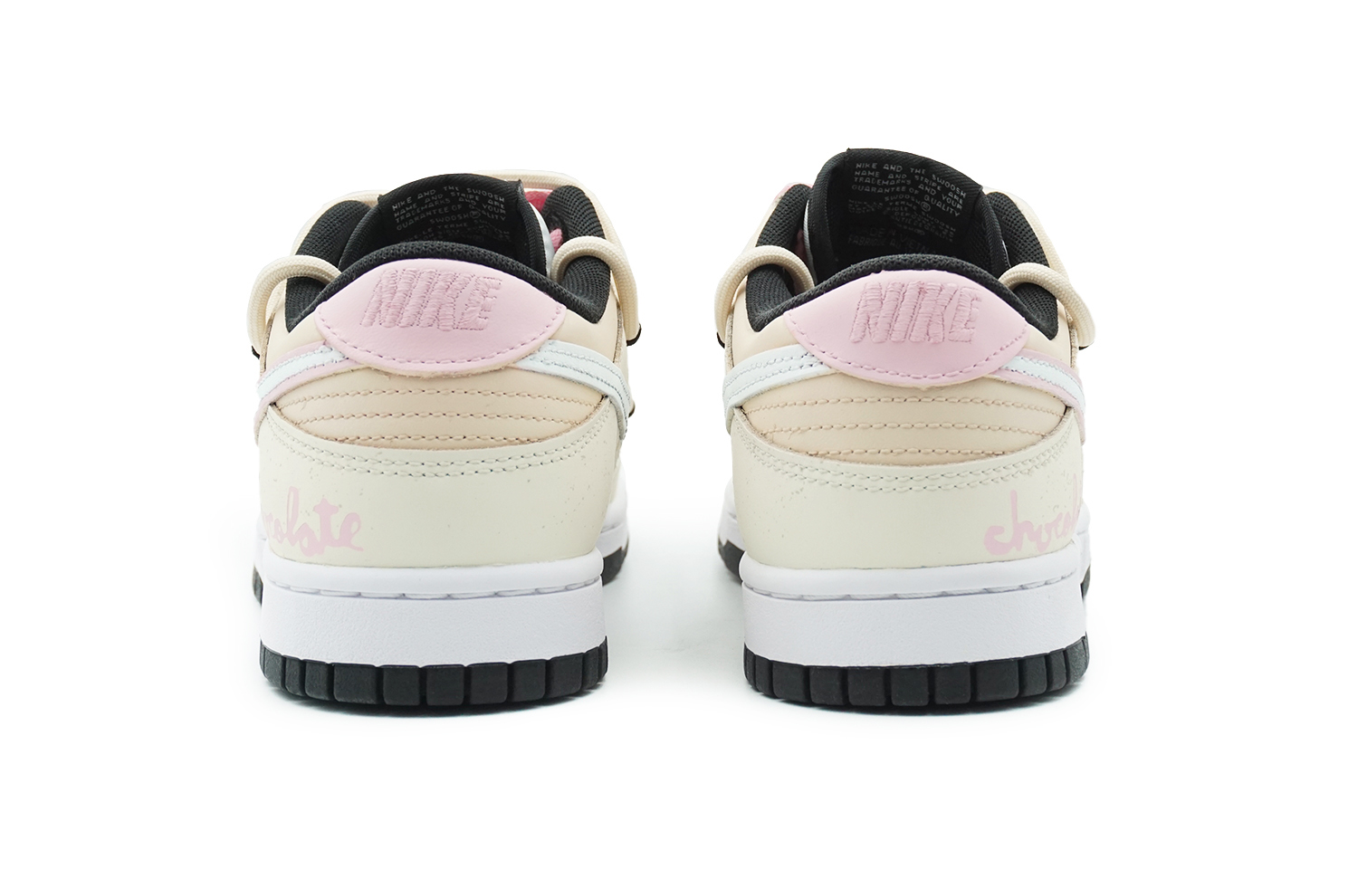 Shop 나이키 덩크 로우 '해체 팬더' (커스텀) CW1590-100-444164