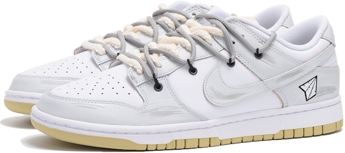 【定製球鞋】Nike Dunk Low 解構 紙飛機 高街 高筒 板鞋 男款 灰白 Lookbook 【定製球鞋】Nike Dunk Low 解構 紙飛機 高街 高筒 板鞋 男款 灰白