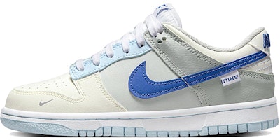 【訂製球鞋】 Nike Dunk Low 解構vibe風 布標 麻繩鞋帶 街頭塗鴉 低幫 板鞋 GS 白藍 Sizing 【訂製球鞋】 Nike Dunk Low 解構vibe風 布標 麻繩鞋帶 街頭塗鴉 低幫 板鞋 GS 白藍