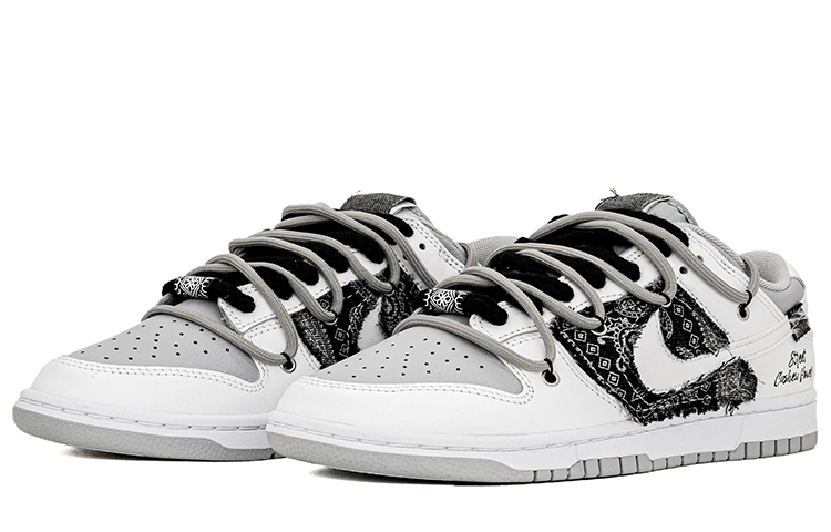 Lookbook 나이키 덩크 로우 '데님 페이즐리 그래피티' (커스텀) DJ6188-003(team肆-牛仔缝布腰果花)