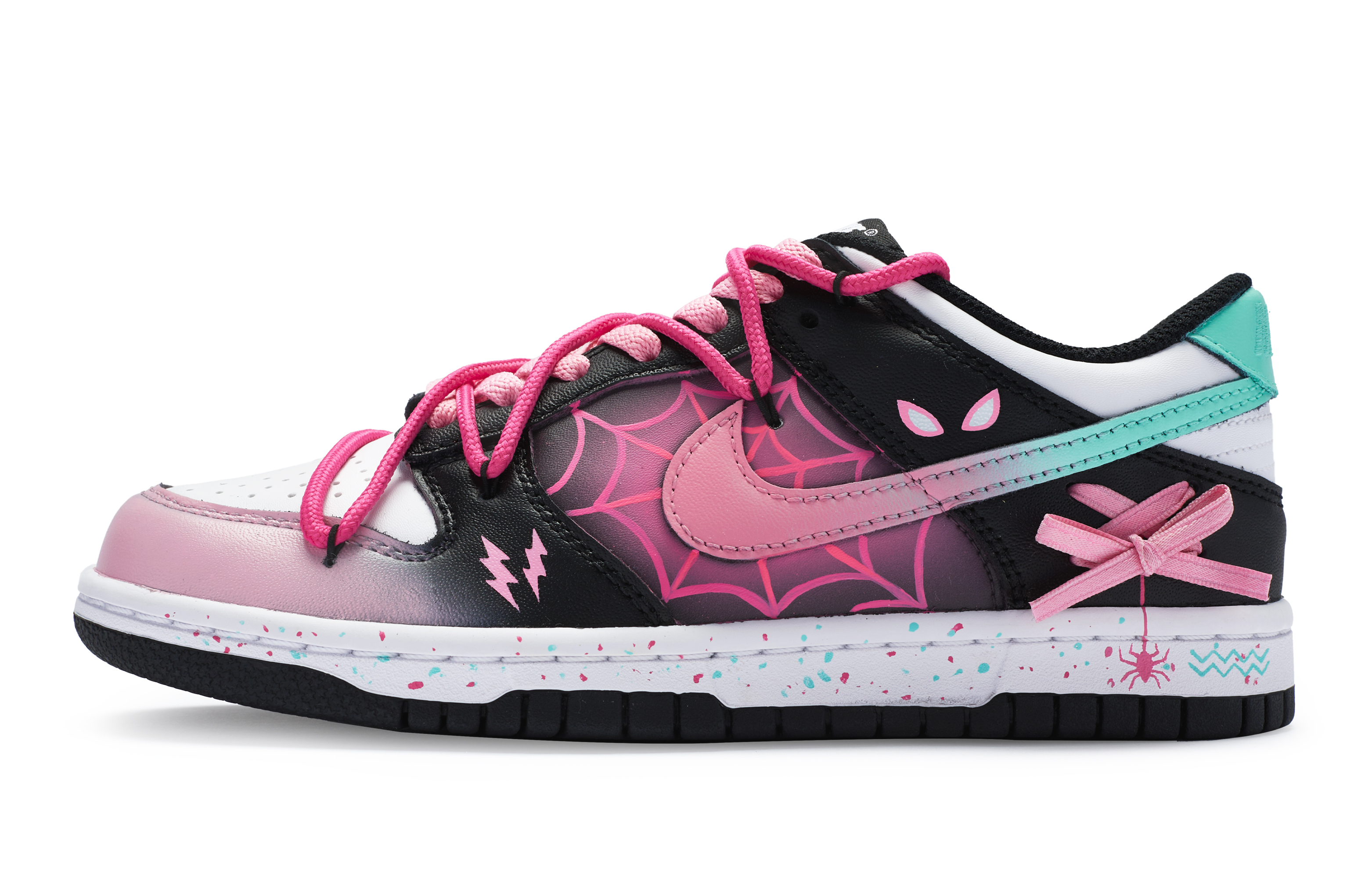 Buy [Kasut Custom] Nike Dunk Rendah 'Dopamine Gwen' CW1590-100(Team80-女款格温绑带少女黑白粉)