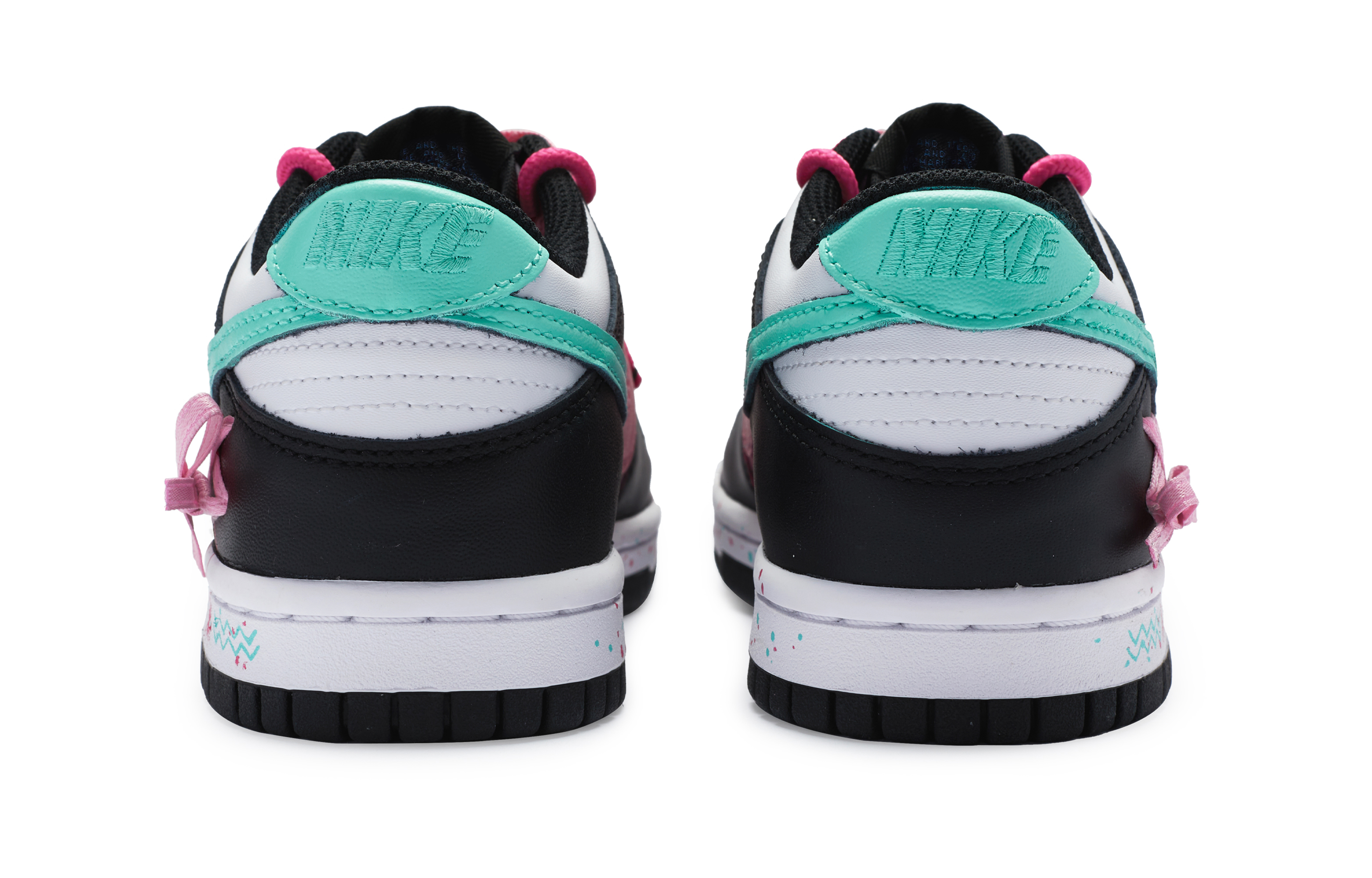 Shop [Kasut Custom] Nike Dunk Rendah 'Dopamine Gwen' CW1590-100(Team80-女款格温绑带少女黑白粉)