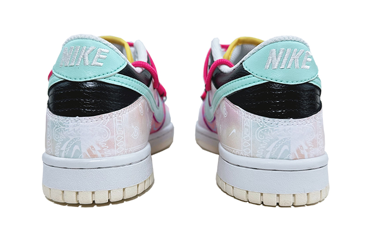 Shop [Kasut Rekaan Khas] Nike Dunk Low 'Dopamine Pink Hijau' FJ7707-131(Team21-蜘蛛宇宙2.0)