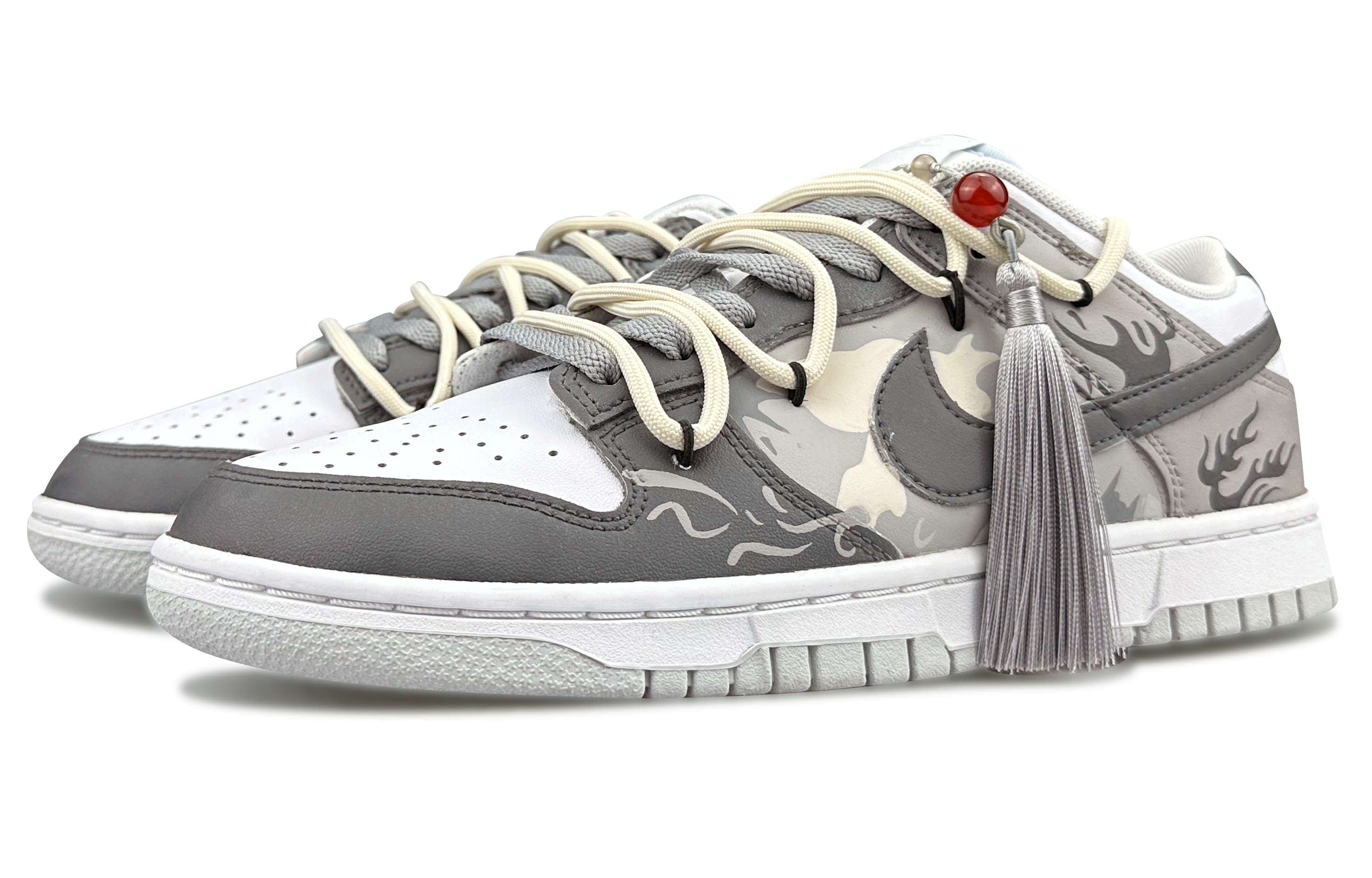 Lookbook [カスタムシューズ] ナイキ ダンク ロー 'ドラゴンボール ウィッシュ グレー-ホワイト' DV0831-101-445652 DV0831-101-445652