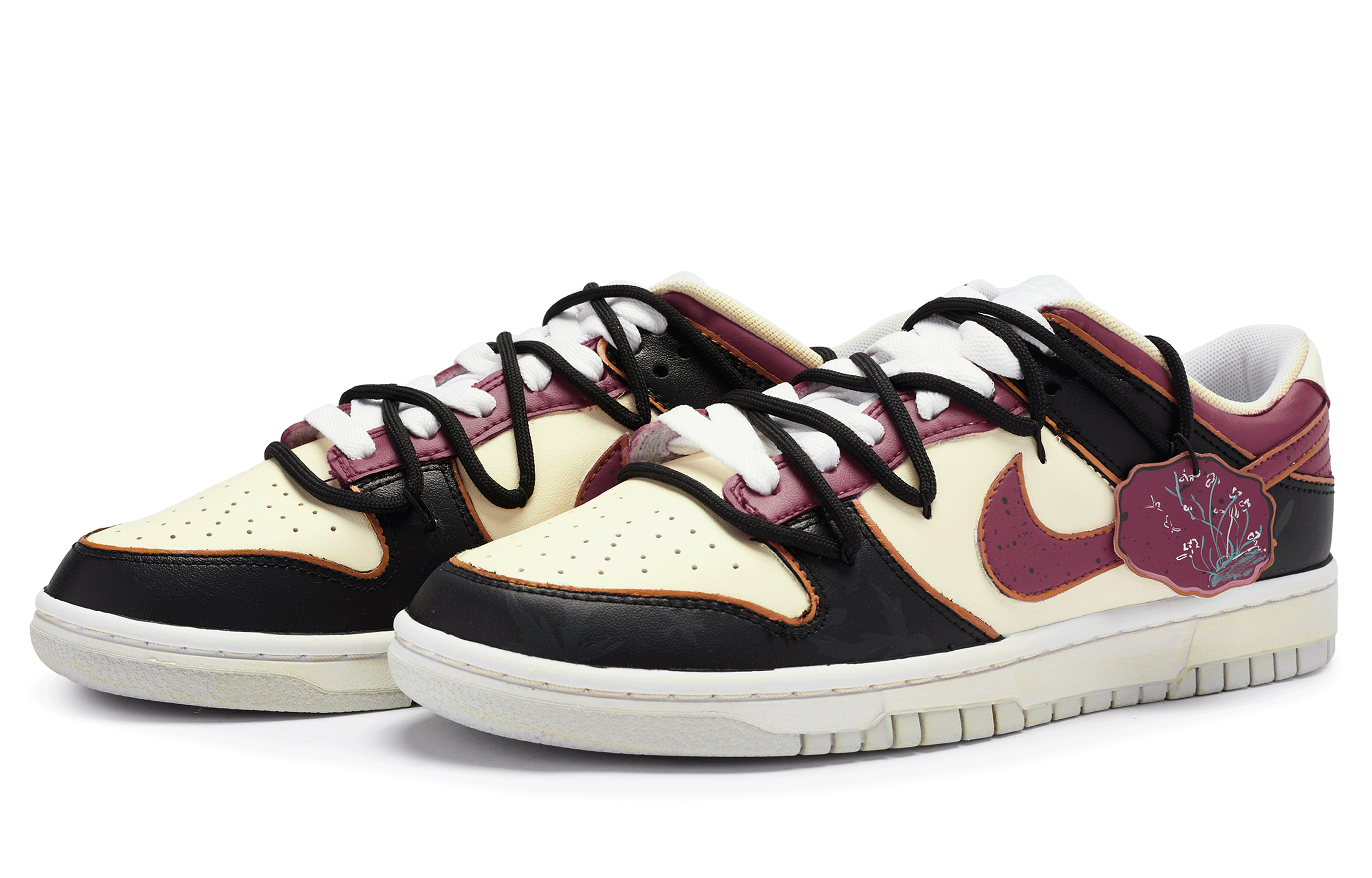 Lookbook 【訂製球鞋】Nike Dunk Low 811製造 琺瑯花鳥 台灣風 古典 防滑 低筒 板鞋 男款 紫紅黑