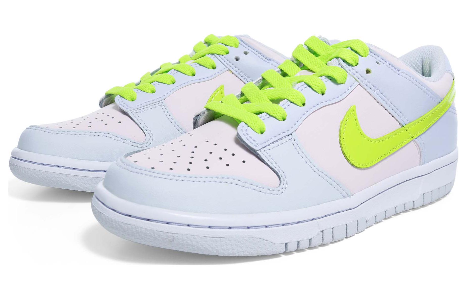 Shop [Sepatu Custom] Nike Dunk Low 'Energetic Green Swoosh' FD1232-002(Team36-女款活力绿钩)