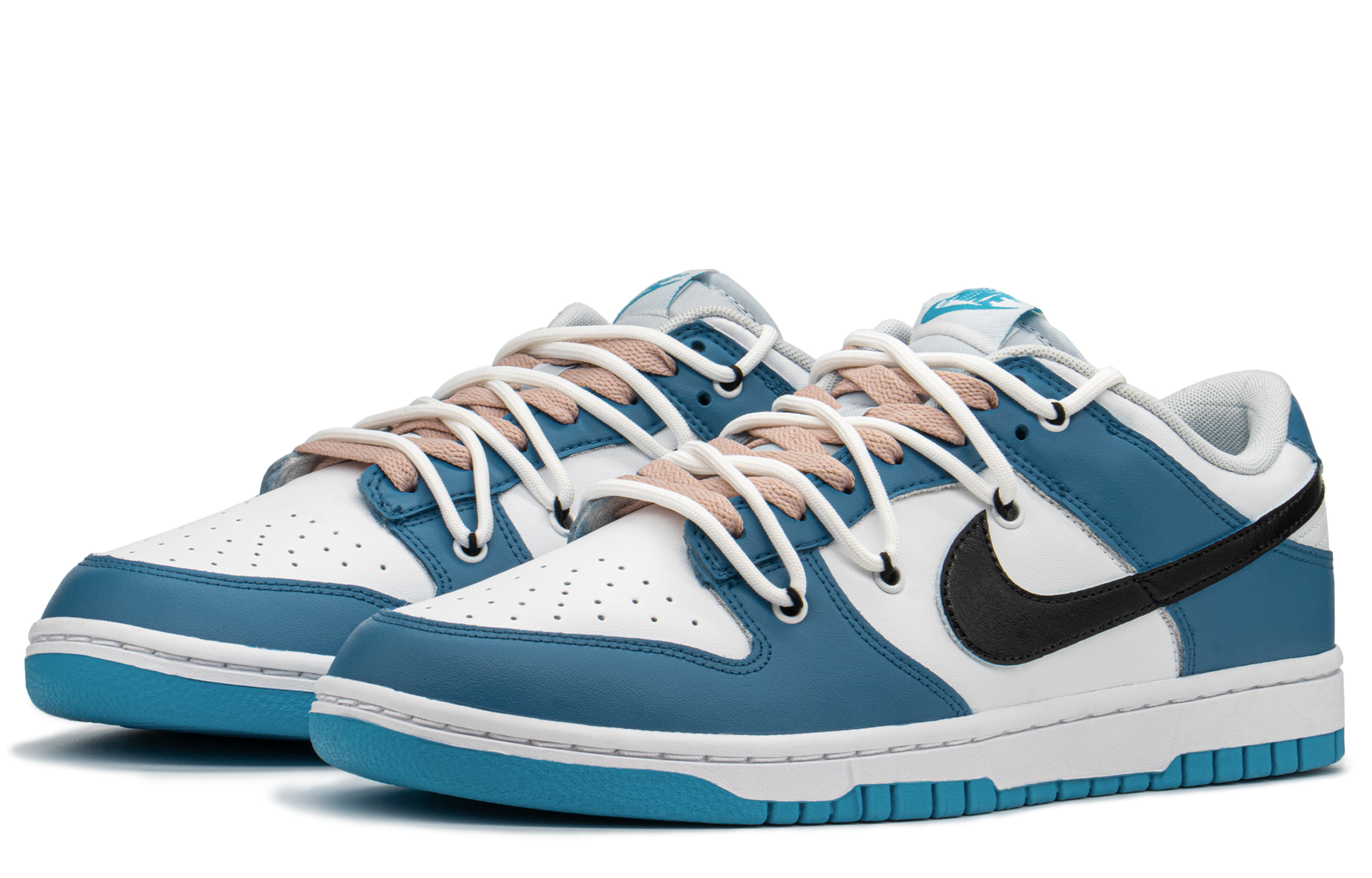 Lookbook 【訂製球鞋】 Nike Dunk Low 減齡 禮盒 簡約穿搭 閃電藍 解構 低幫 板鞋 男款 黑藍