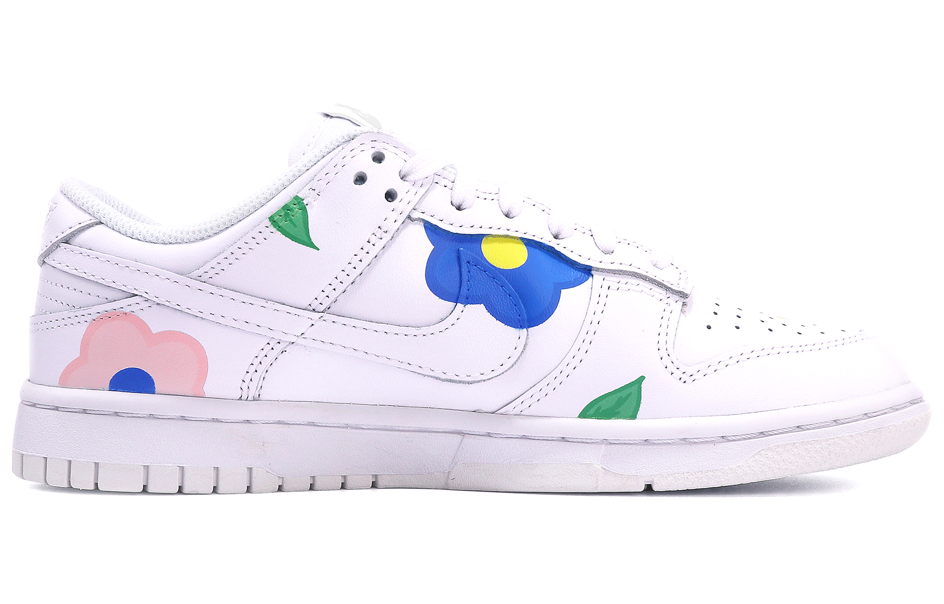 Lookbook 【カスタムシューズ】ナイキ ダンク ロー 'フローラル グラフィティ' DH9765-100(TeamTen-女款七夕大花)