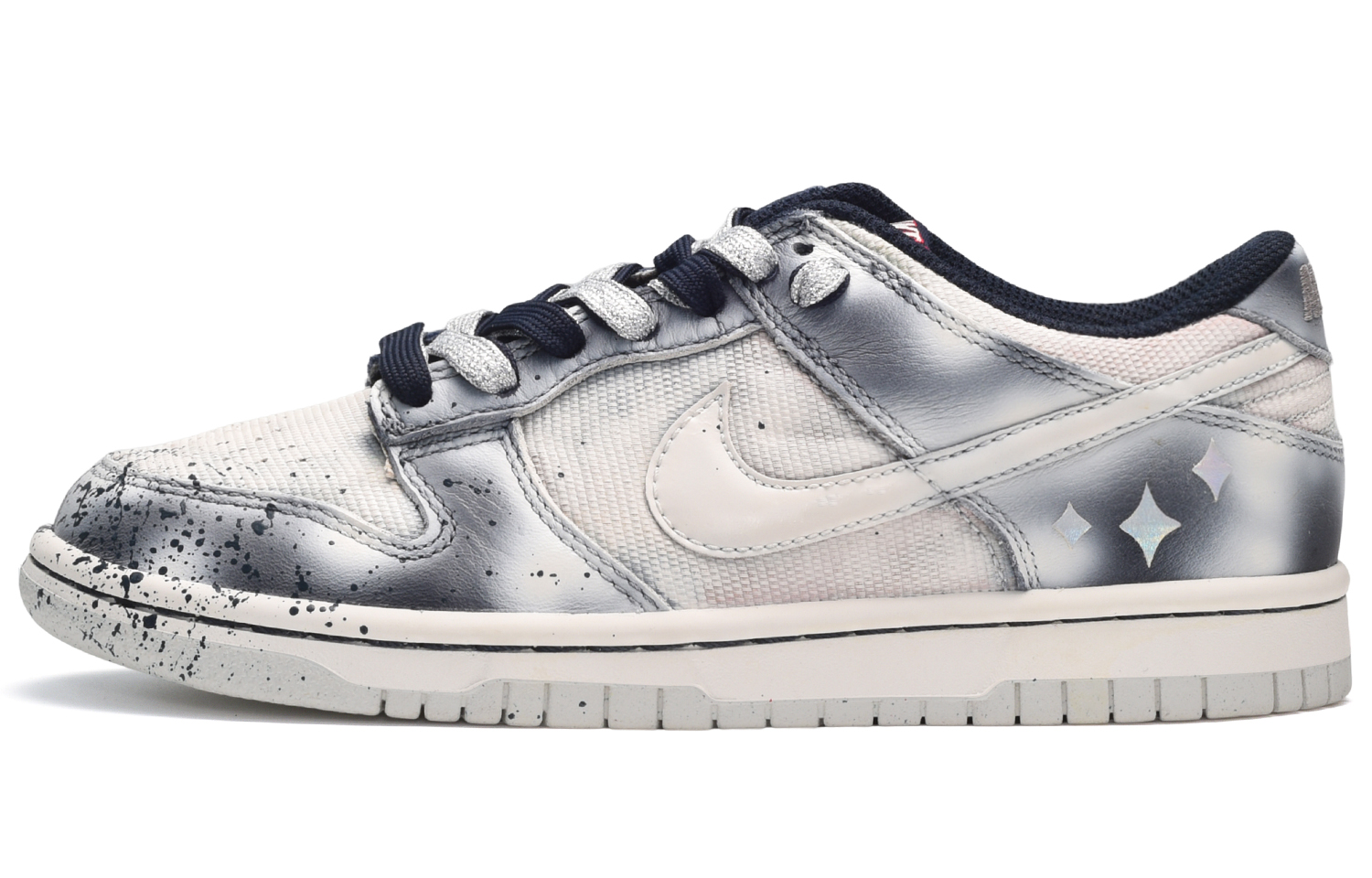 Buy [Sneaker Kustom] Nike Dunk Low 'Galaxy Graffiti' DM0108-400(TeamE-男款银河漫游黑白)