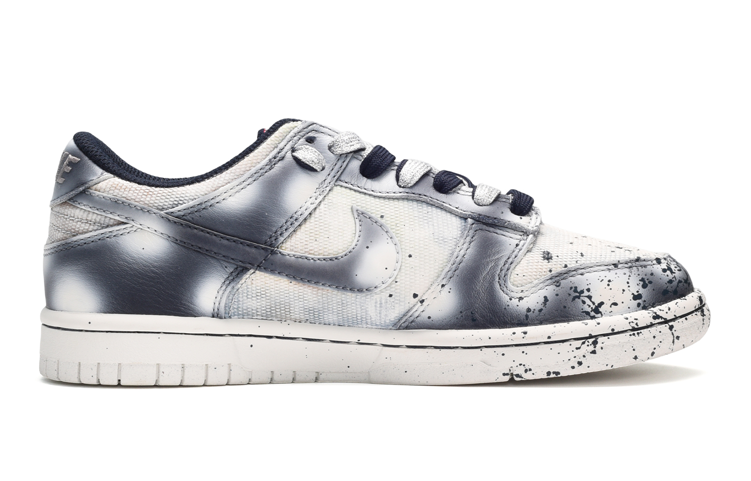 Order [Sepatu Kustom] Nike Dunk Low 'Galaxy Graffiti' DM1051-400(TeamE-女款银河漫游黑白)