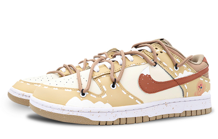 Lookbook 나이키 덩크 로우 '진저브레드 디컨스트럭티드' DJ6188-200(Team37-男款姜饼人)