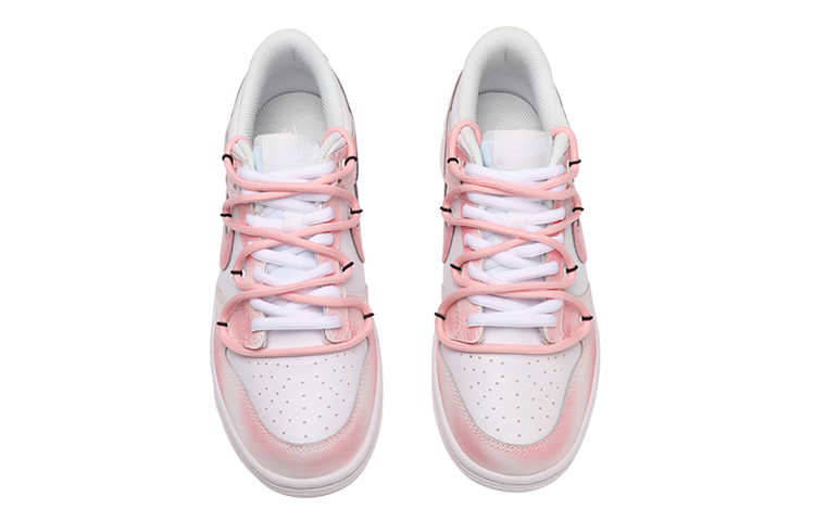 Shop 나이키 덩크 로우 '그라데이션 베어 클로 핑크 화이트' (Nike Dunk Low '그라베어 핑크 화이트') DH9765-100(TeamThree-女款熊爪粉白)