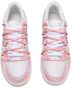 나이키 덩크 로우 '그라데이션 베어 클로 핑크 화이트' (Nike Dunk Low '그라베어 핑크 화이트') DH9765-100(TeamThree-女款熊爪粉白) Shop 나이키 덩크 로우 '그라데이션 베어 클로 핑크 화이트' (Nike Dunk Low '그라베어 핑크 화이트') DH9765-100(TeamThree-女款熊爪粉白)