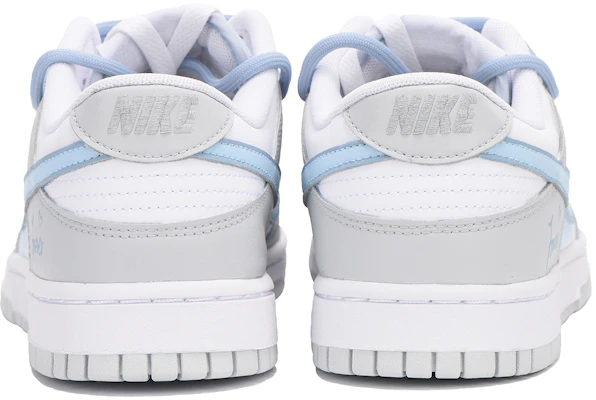 나이키 덩크 로우 '그라데이션 디컨스트럭티드 그레이-블루' (커스텀) DH9765-102(Team59-女款灰蓝渐变三) Shop 나이키 덩크 로우 '그라데이션 디컨스트럭티드 그레이-블루' (커스텀) DH9765-102(Team59-女款灰蓝渐变三)