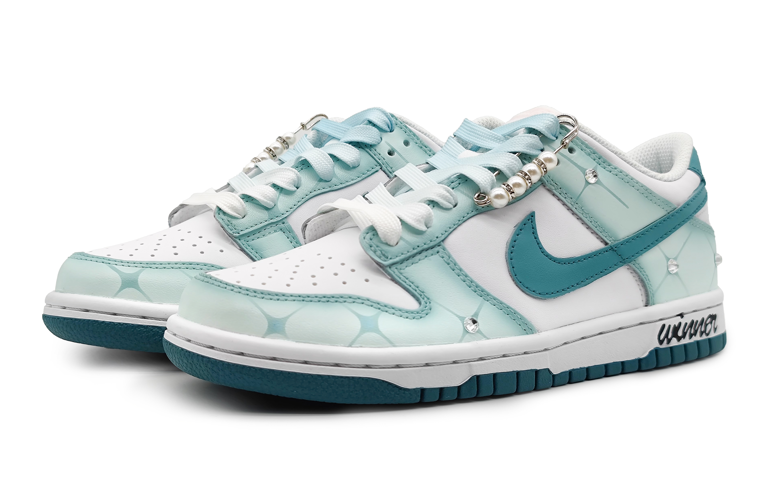 Lookbook [Sepatu Custom] Nike Dunk Low 'Gradient Hijau Segar' FD9911-101(Team16-青青糯山)