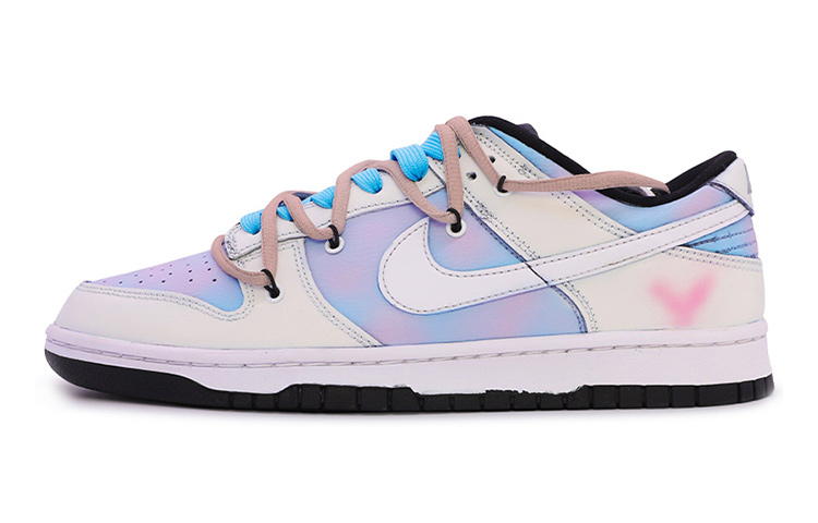 Buy 【定制球鞋】 Nike Dunk Low 愛心 漸變 vibe 高街 解構 情侶 低幫 板鞋 GS 藍粉