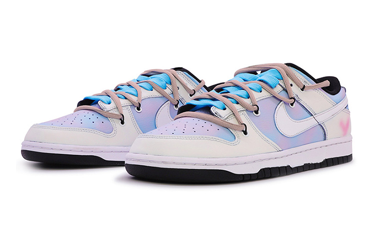 Lookbook 【定制球鞋】 Nike Dunk Low 愛心 漸變 vibe 高街 解構 情侶 低幫 板鞋 GS 藍粉