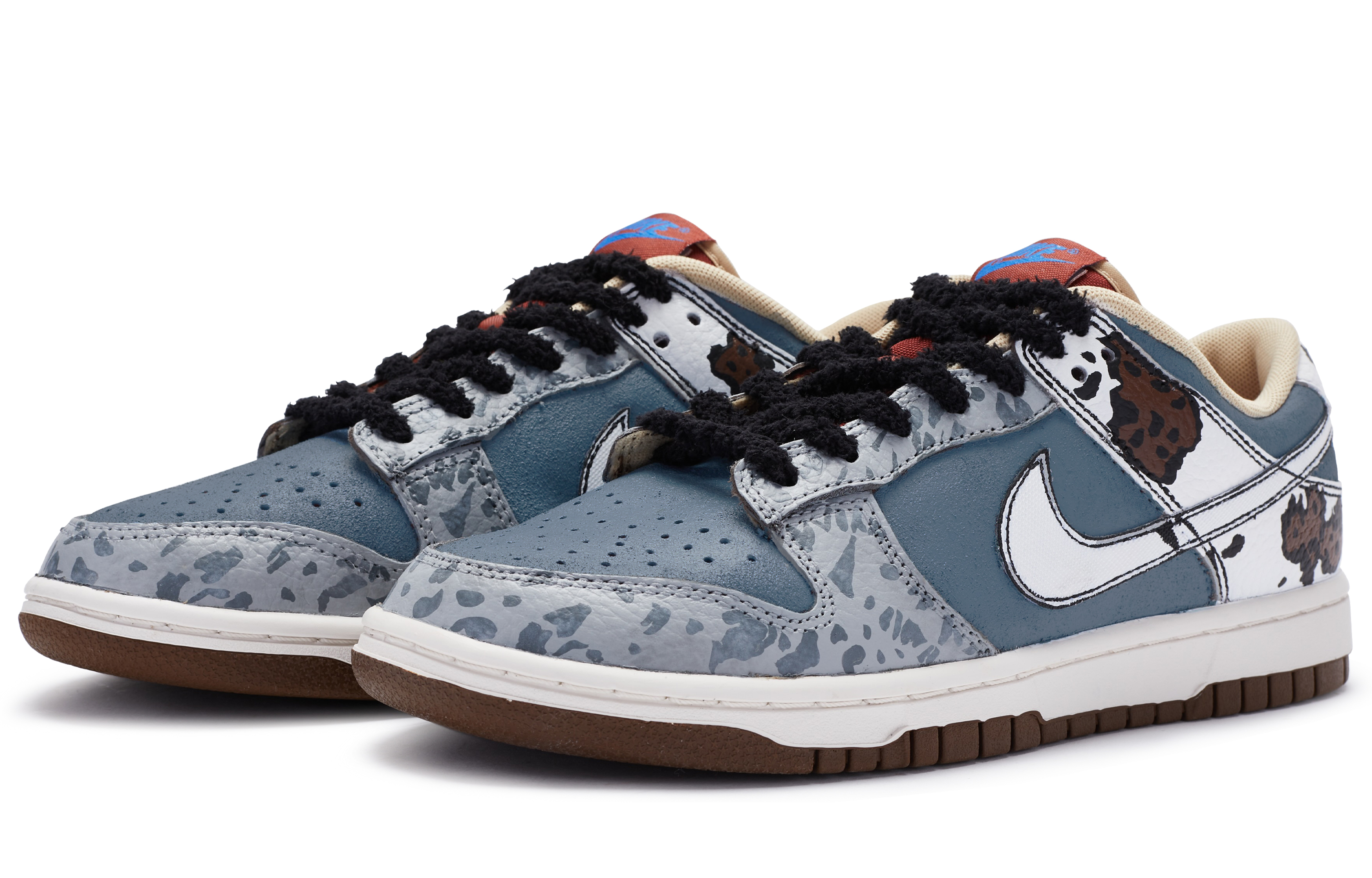 Lookbook 【定制鞋款】耐克Dunk Low '涂鸦蓝白灰棕黑' DR9704-200(TeamR-男款英牧)