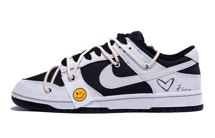 Buy 【定製球鞋】 Nike Dunk Low 極簡風 在逃的塗鴉灰 復古 塗鴉 撞色 解構 情侶 低幫 板鞋 GS 灰黑