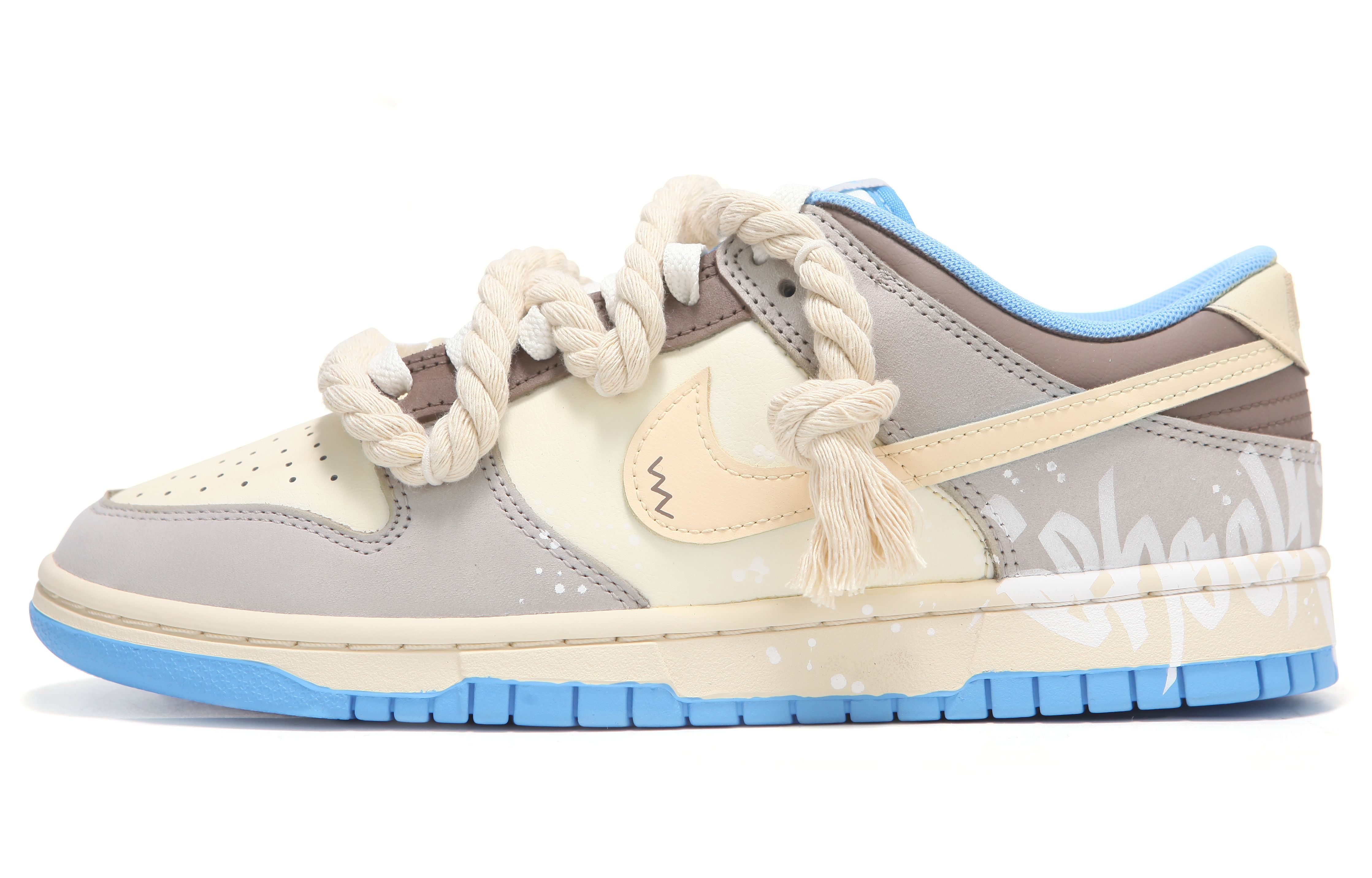 Buy 나이키 덩크 로우 '그라피티 스플래시 빈티지' (57 characters) FN7488-133(Team24-男女款麻绳米灰色)