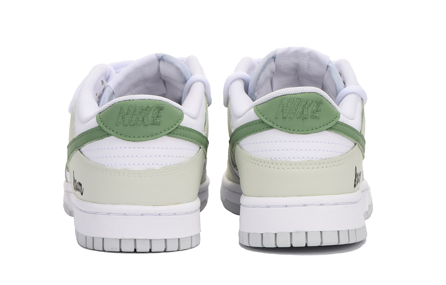 Shop [Kasut Custom] Nike Dunk Low 'Getaran Huruf Hijau' DV0831-101(Team59-男款绿色三)