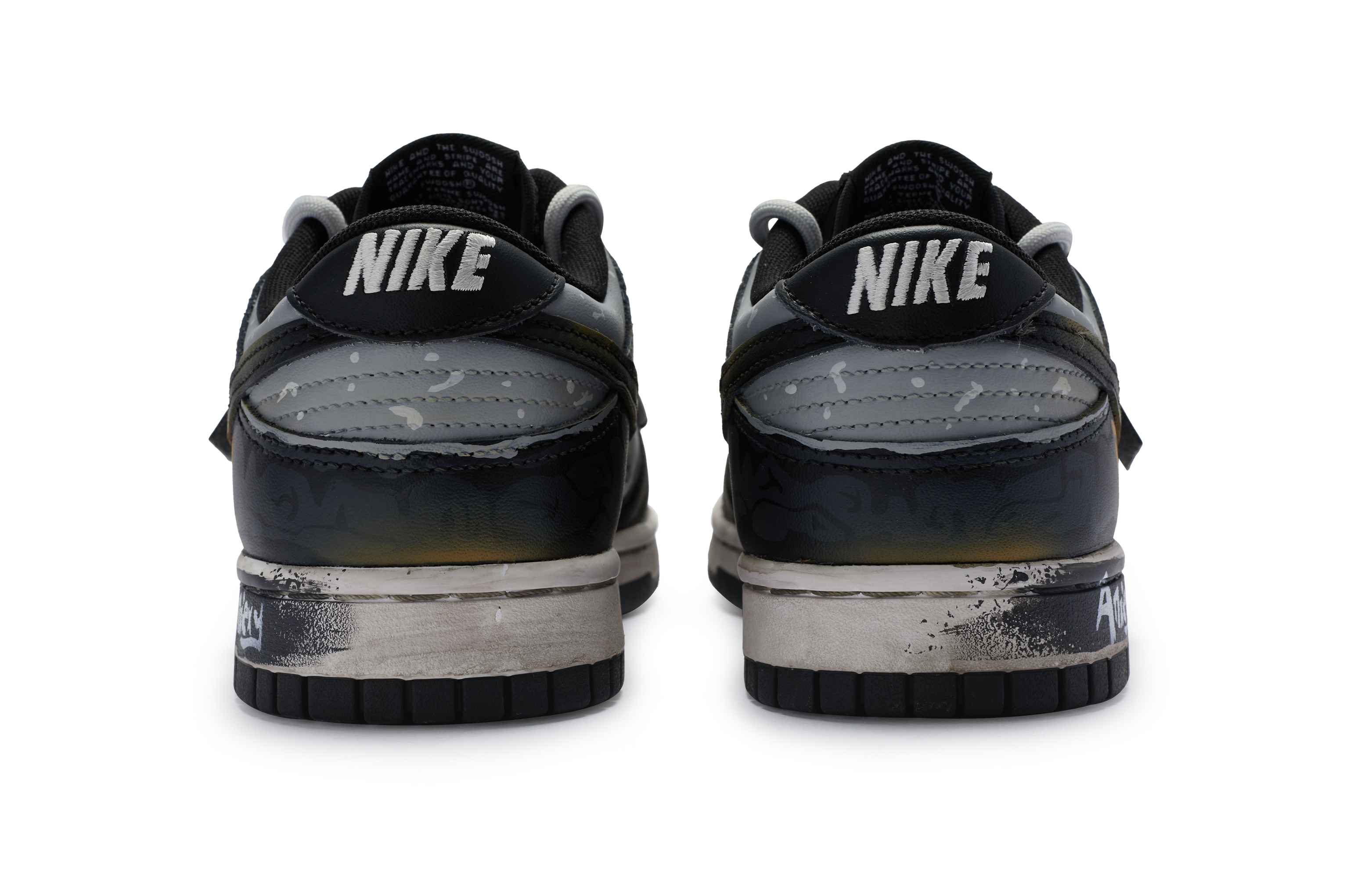 Shop [Kasual Sepatu] Nike Dunk Low 'Kelabu Hitam Putih' CW1590-100(TeamR-女款焦虑S-BOX)